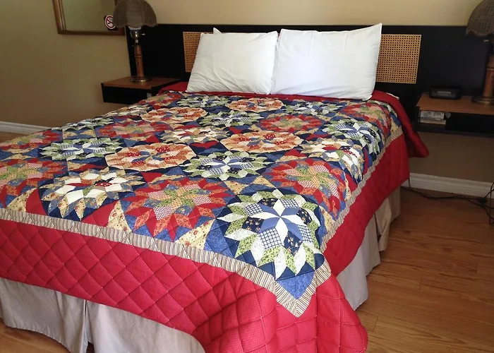 Chambre Lit Queen-Size avec Accès aux Personnes Handicapées